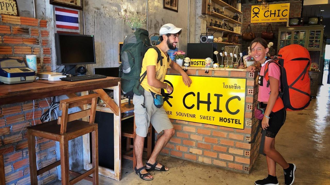 Ok Chic Phuket Hostel Exteriör bild