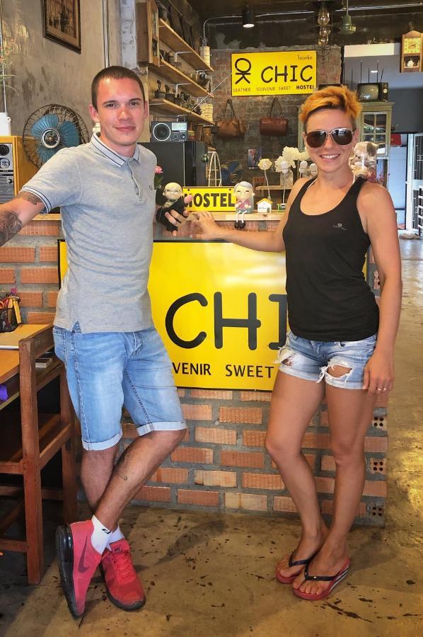 Ok Chic Phuket Hostel Exteriör bild